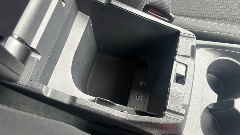 Nissan Qashqai 1.3 DiG-T MH Acenta Premium 5dr Petrol Hatchback